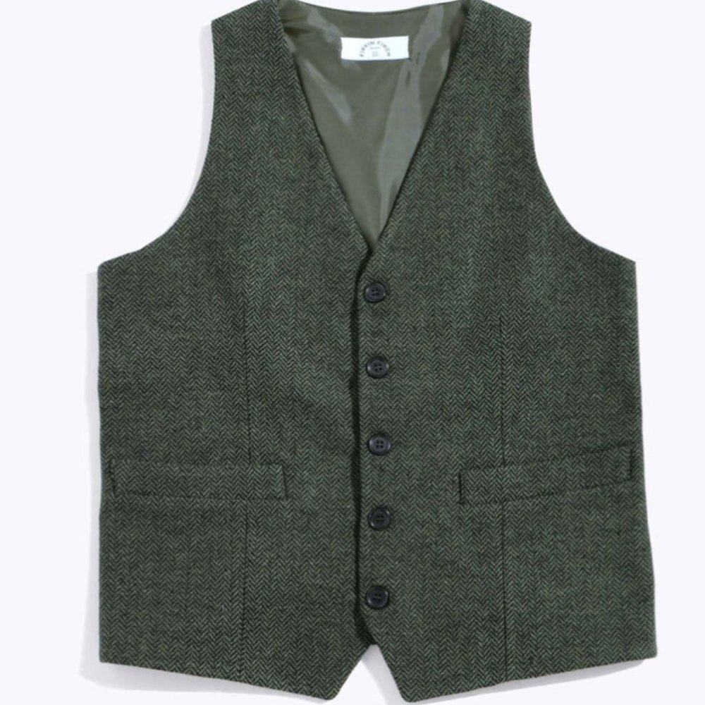Kirrin Finch Olive Tweed Vest